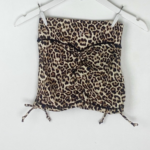 Zyia Women’s Size S Leopard Double Scrunchy Shorts Brilliant Hustle High Waist - Picture 4 of 8